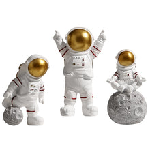 Load image into Gallery viewer, 3pcs Nordic Astronaut Figurines Resin Sculpture Modern Home Decor Miniatures Table Ornaments Cosmonaut Figure Home Decorative
