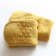 Load image into Gallery viewer, Baby Christmas Socks Winter Thick Terry Socks For Newborn Cartoon Santa Elk Anti Slip Floor Socks Keep Warm Kids Boys Girls Sock
